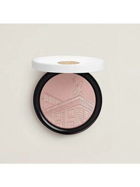 Hermes Poudre 24 Faubourg Face & Eyes Illuminating Powder 02 Or Rose Highlighter